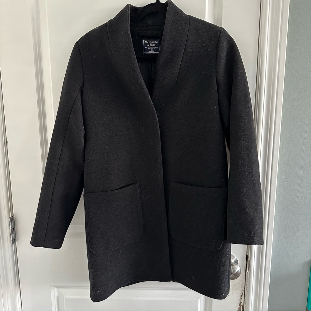 Abercrombie & Fitch Black Women's Coat
